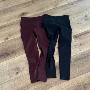 Noli Women's Leggings in Black and Burgundy